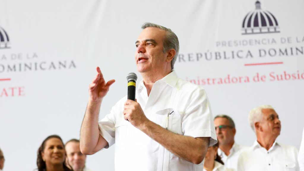 Expresidente Hipólito Mejía afirma que el primer mandatario Luis Abinader no tiene opositores para elecciones del 2024; expresa postulante del PLD Abel Martínez no representa ningún peligro para Luis