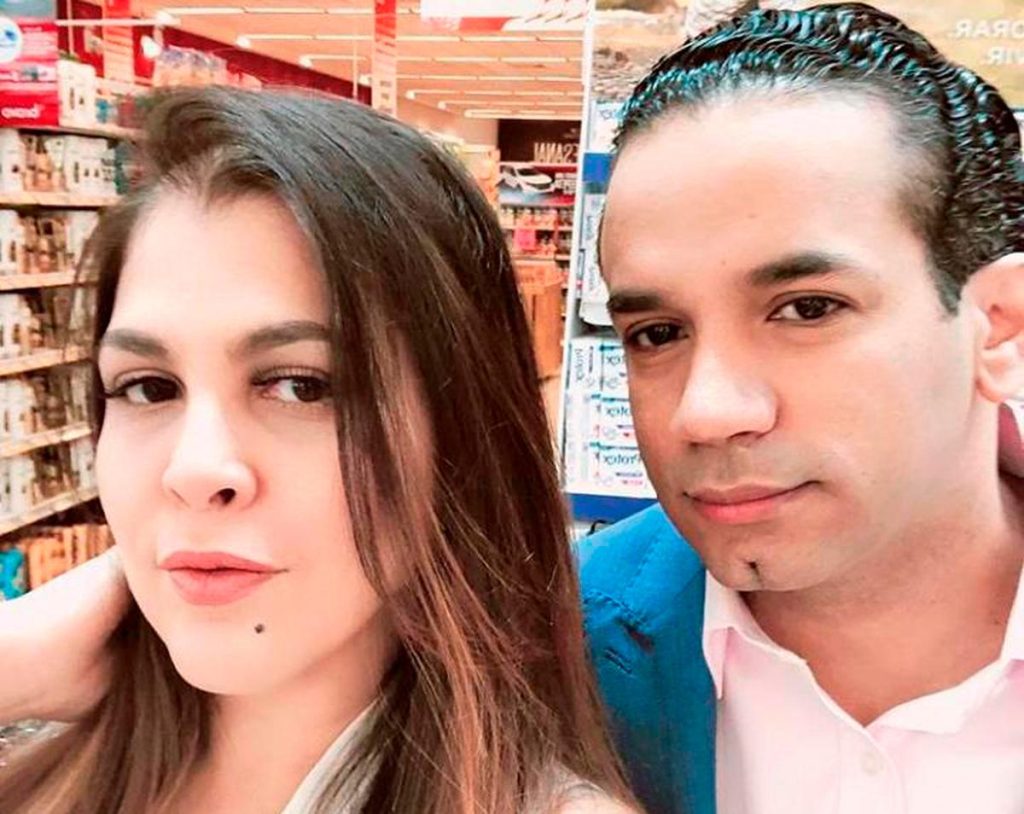 Detienen al jurista Emilio López por agresión contra su pareja Tamara Martínez