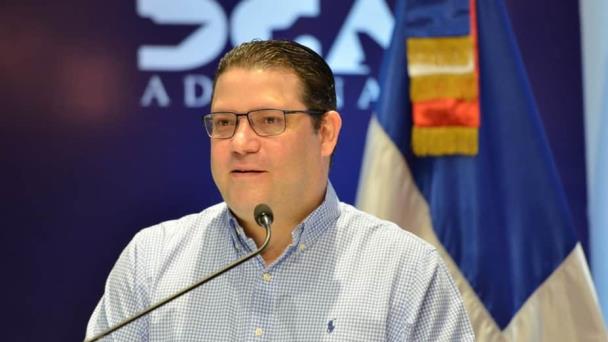 Medición de Sondeos posiciona al titular de la DGA Eduardo Sanz Lovatón ‘’Yayo’’ como uno de los mejores funcionarios de la administración del presidente Luis Abinader