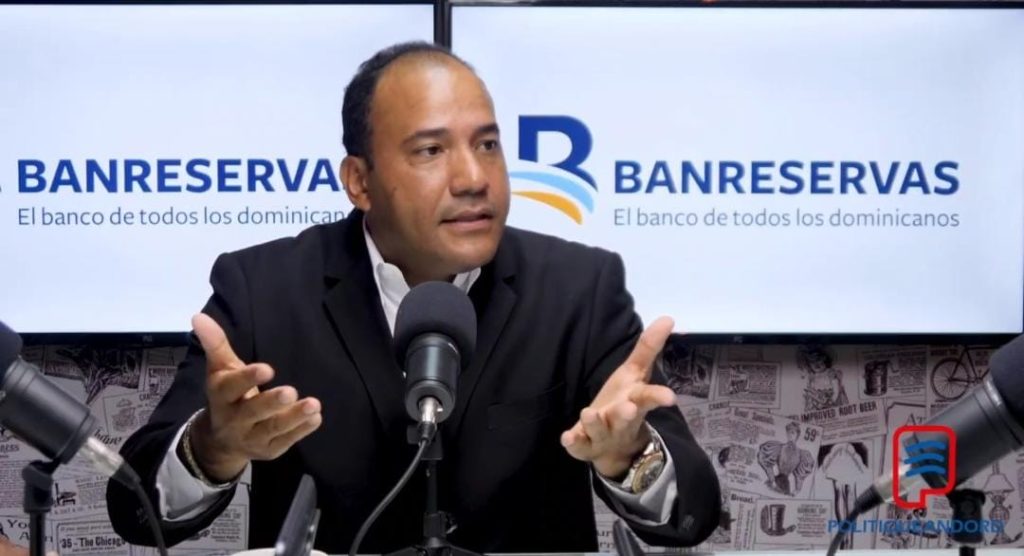 #VIDEO Salvador Holguín afirma que en el 2024 sacará a David Sosa de la senaduría; dice fue sacrificado por la alianza PRM-FP pero ahora está listo para ser el candidato a senador oficial del PRM en Dajabón