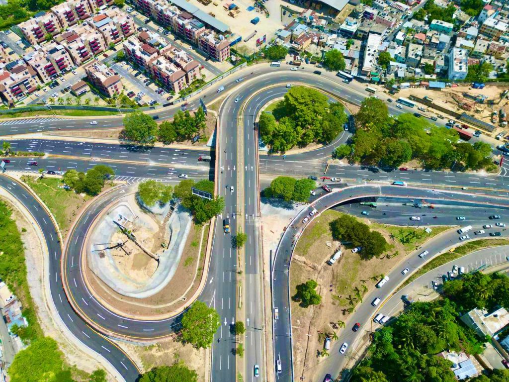 Presidente Luis Abinader inaugura paso a desnivel 27 de Febrero Isabel Aguiar para mejorar movilidad de más de un millón de personas