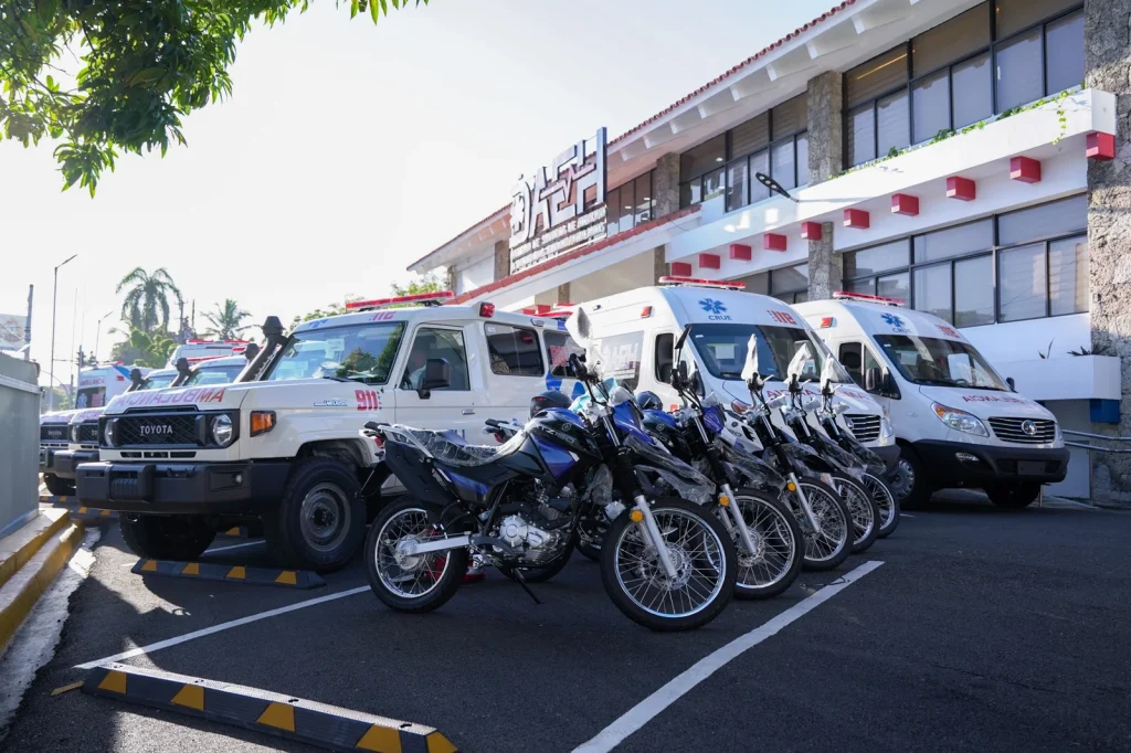 Dirección de Servicios de Atención a Emergencias Extrahospitalarias vigoriza sus servicios con la integración de 22 nuevas ambulancias