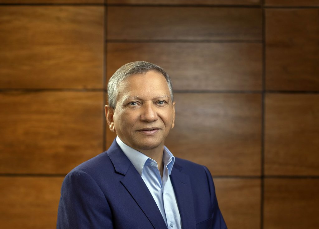 Presidente Ejecutivo de Banreservas Leonardo Aguilera destaca entre los funcionarios más honestos y transparentes con un 78 % de valoración positiva según estudio