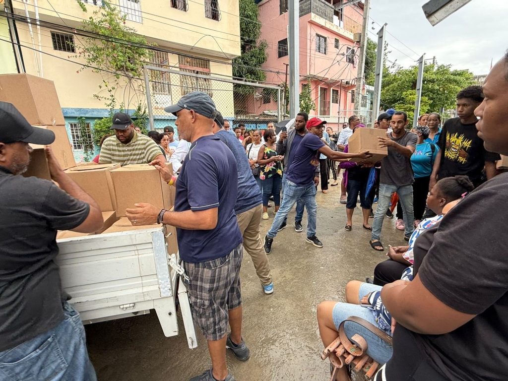 La solidaridad se hace fuerza: Fundación Refidomsa acude al rescate de familias afectadas por Melissa